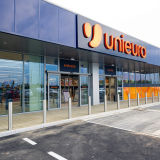 Ad Abbiategrasso oggi apre un nuovo punto vendita Unieuro