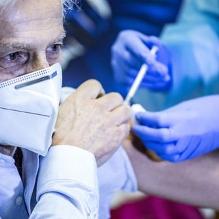 Broni, in comune parte lo sportello per la prenotazione del vaccino