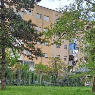 Abbiategrasso: omicidio alle case popolari, tra spaccio, rifiuti e abusivi