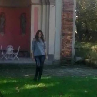 Robecco sul Naviglio, le immagini in esclusiva di Alessia Ventura a Villa Gromo di Terrnengo