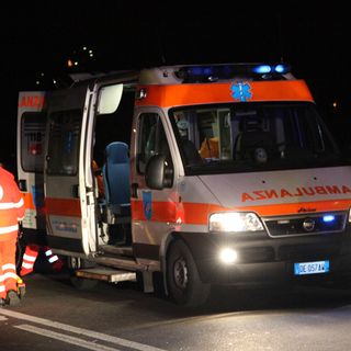 Tromello: scontro tra auto sulla provinciale 596, soccorse 5 persone