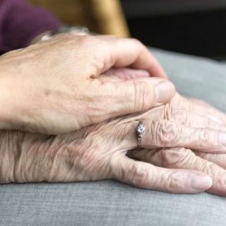 Inveruno: alla Casa Famiglia ‘E.Azzalin’ torna il ‘Maggio Senior’