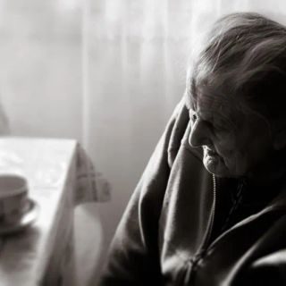 San Colombano al Lambro, ennesimo dramma della solitudine: 80enne ritrovata morta dopo due settimane