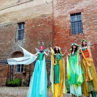 Al Villaggio dei Fiori Springmania di San Martino Siccomario, Primo Maggio con le ali: api e farfalle danzanti protagoniste del primo fine settimana di maggio