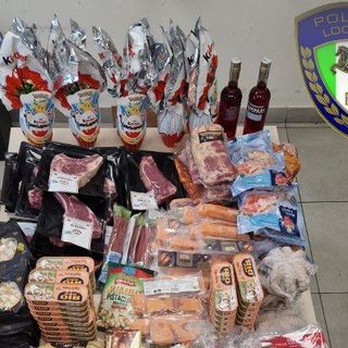 Furto in supermercato: tre persone in attesa di giudizio a Trecate