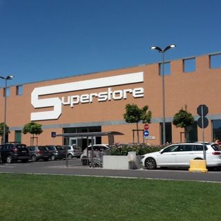 Esselunga, stato di agitazione nei depositi web di Milano