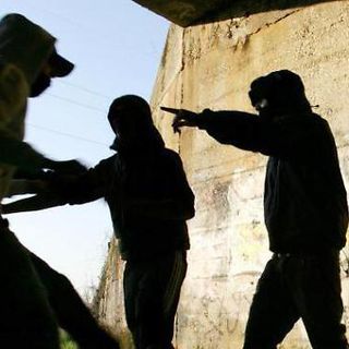 Brianza, i Carabinieri scoprono baby gang di minori: 8 ragazzi ai domiciliari
