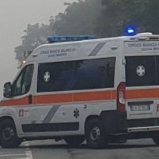 Magenta: incidente davanti alla Giardineria di corso Europa, due feriti