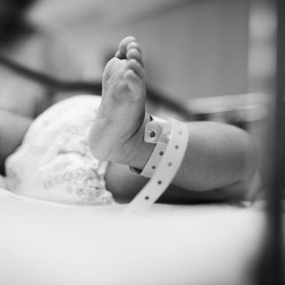 Tentato infanticidio a Casarile: fuori pericolo la bambina di 9 mesi