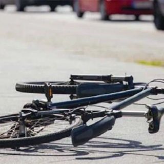 Binasco, ciclista 60enne colto da infarto