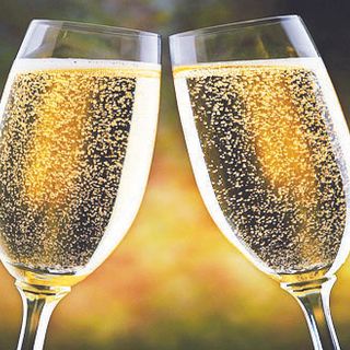 Capodanno: Coldiretti, 85 milioni di euro in bottiglie di spumante