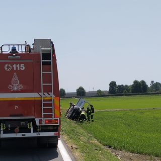 Castelnovetto: incidente sulla strada provinciale 596, soccorse tre persone