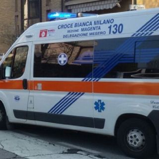 Boffalora sopra Ticino: inala vapori mentre lavora al cantiere Vetropack e finisce in ospedale