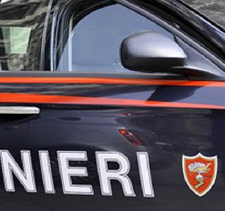 Milano, arrestata una donna per estorsione ai danni di ultraottantenne