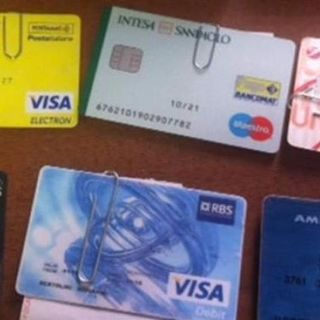 2400 transazioni con carte rubate: Questore chiude per 15 giorni bar di Milano