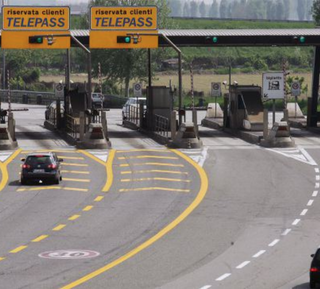 A8, prima autostrada italiana a 5 corsie