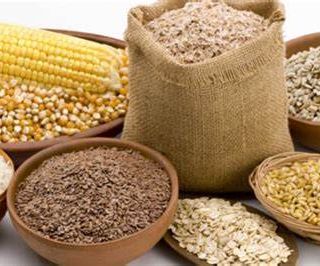 La guerra blocca nei porti 25 milioni di tonnellate di cereali, mentre i prezzi vanno fuori controllo