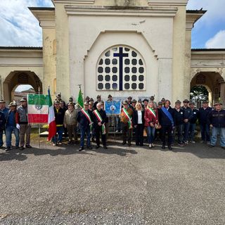Mede, il gemellaggio tra alpini lomellini e abruzzesi. Le immagini