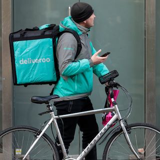 Lavoro, venerdì riders in sciopero in oltre 20 città italiane