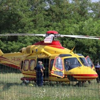 Cava Manara: fabbro 88enne elitrasportato al centro grandi ustionati di Genova