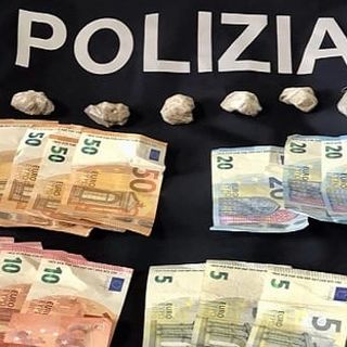 4 chili di eroina e 102mila euro: Polizia arresta pusher a Morimondo
