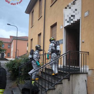 Pavia: fuga di sostanze chimiche all'Università, due persone intossicate e area isolata