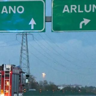 Incidente camion-auto ad Arluno, A4 chiusa verso Milano