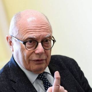 Virologi in tv solo col ‘permesso’? Insorge Galli: ‘nemmeno sotto il fascismo’