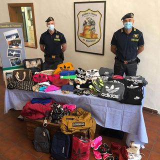 San Donato Milanese: la Gdf sequestra 450mila euro di abiti ‘taroccati’
