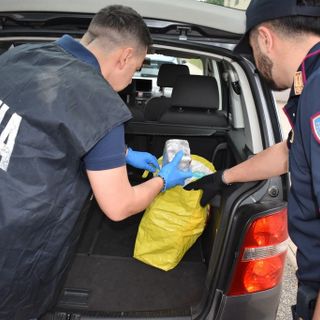 Novara: fermato un uomo con 18 chili di hashish