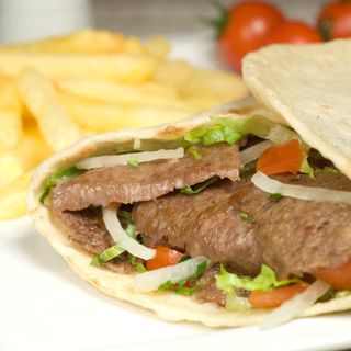 Vercelli: kebab avariato nel camion, multa da 3mila euro