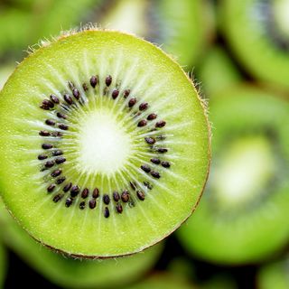 Legnano: intolleranza al kiwi, tre bambini al pronto soccorso