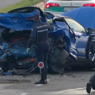 Incidente mortale di Milano: indagato per omicidio stradale l’autista della Golf