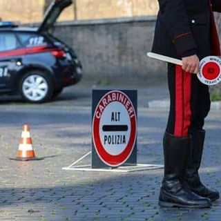 Fuggono all’alt: due giovani arrestati a Milano