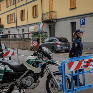 Trecate: danneggia il canestro del campetto dell'oratorio, denunciato 26enne senza fissa dimora