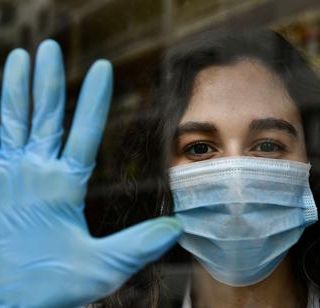 Coronavirus, in provincia di Pavia 165 nuovi contagi. In Lombardia 2.990 casi e 19 vittime