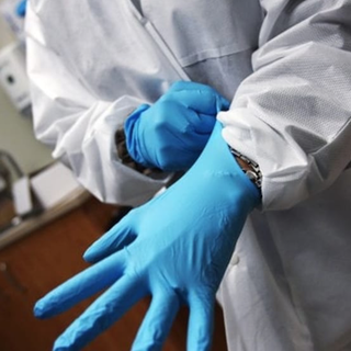 Milano, altre 2 ragazze confermano accuse al medico indiziato di violenza sessuale
