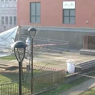 Pavia, 35enne accoltellato in centro