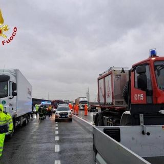 Tampona un Tir, muore in ospedale 54enne di Lissone Tampona un Tir, muore in ospedale 54enne di Lissone