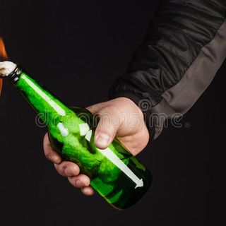Trezzano, molotov contro villa confiscata alla mafia