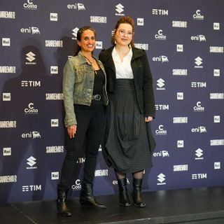 Noa e Mira Awad, Israele e Palestina insieme sul palco del Festival: “Una canzone non salva il mondo, quello spetta alle persone”