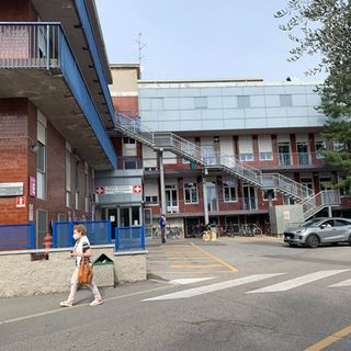 Novara: crollata una parte del controsoffitto in una stanza di patologia neonatale