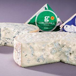 Vola il Gorgonzola: +5.2% di export nel mondo
