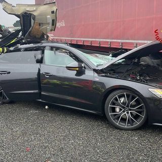 E' morto l'uomo scontratosi con un camion sull'autostrada a Origgio
