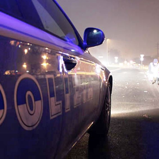 In discoteca con un coltello, minaccia un altro giovane