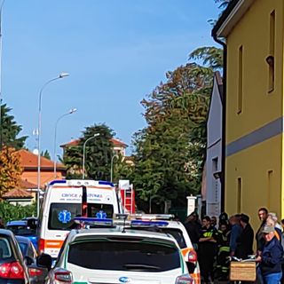 Abbiategrasso, due parà feriti alle celebrazioni: elitrasportati in codice rosso