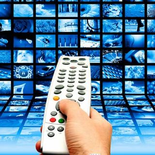 Gdf Milano: contrasto al fenomeno della pirateria audiovisiva, perquisizioni in tutta Italia nei confronti di 13 amministratori di Iptv pirata. Oscurati oltre 1,3 milioni di utenti