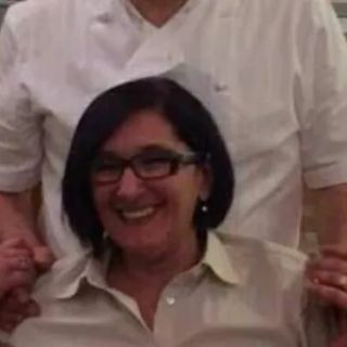 Ristoratrice di Lodi, si indaga per istigazione al suicidio