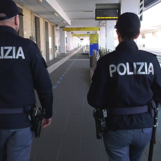 Pavia: è morto il neonato caduto sui binari in stazione. In corso le indagini della Polfer