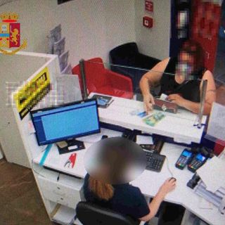Rubano 350mila euro di denaro dato in beneficenza alle Poste di Linate: 7 indagati